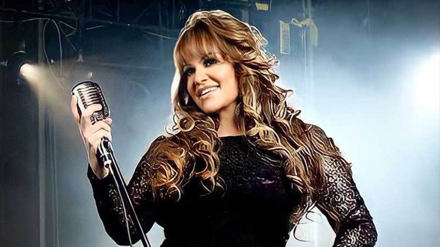 La hermana de Jenni Rivera se hizo cargo de las finanzas 