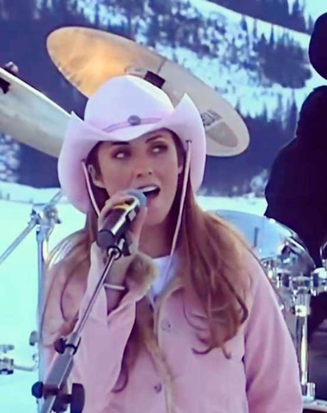 Fanático de RBD se tatúa el rostro de Anahí