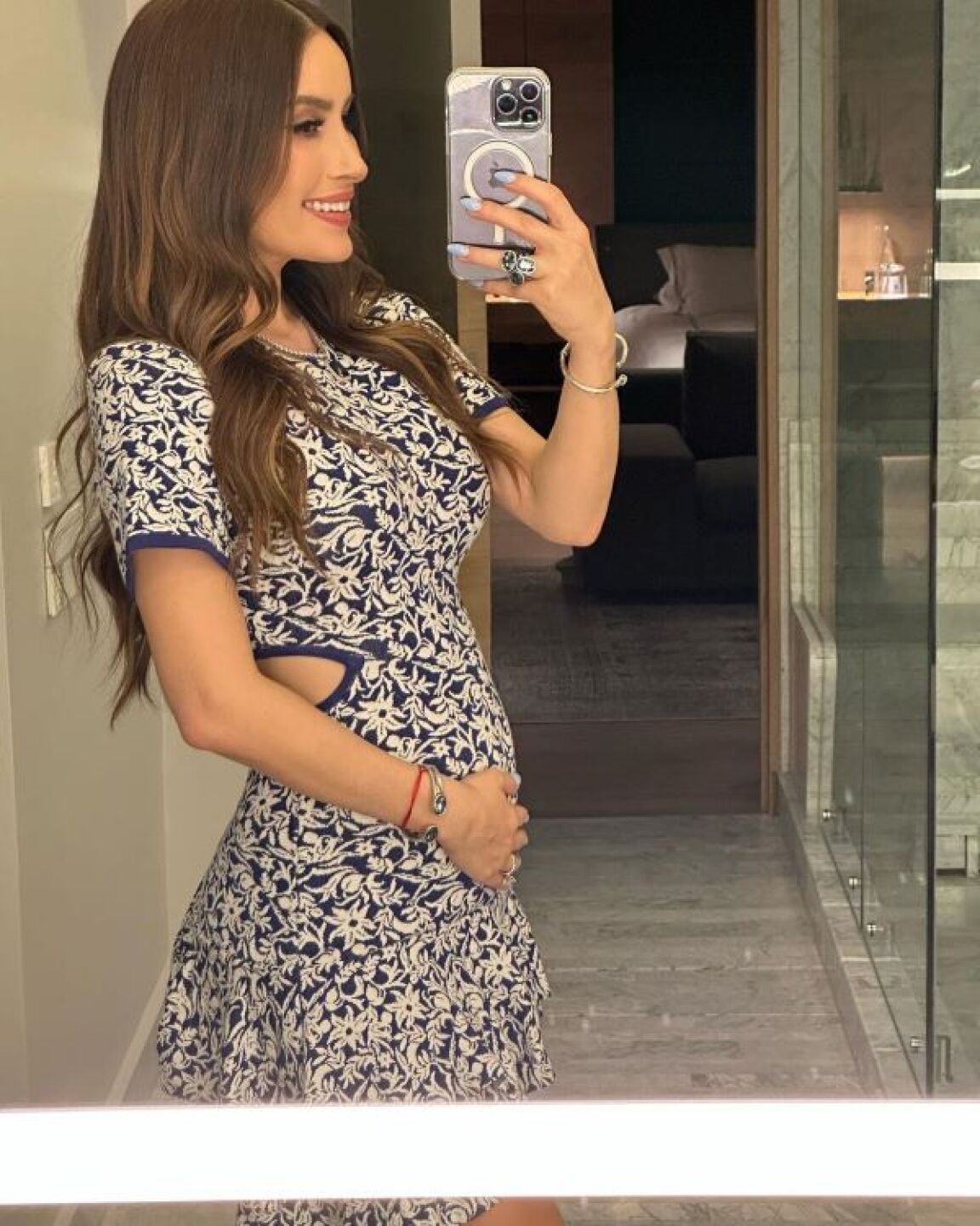 Cynthia Rodríguez da detalles de su embarazo y dice que está impactada de sus antojos de su bebé