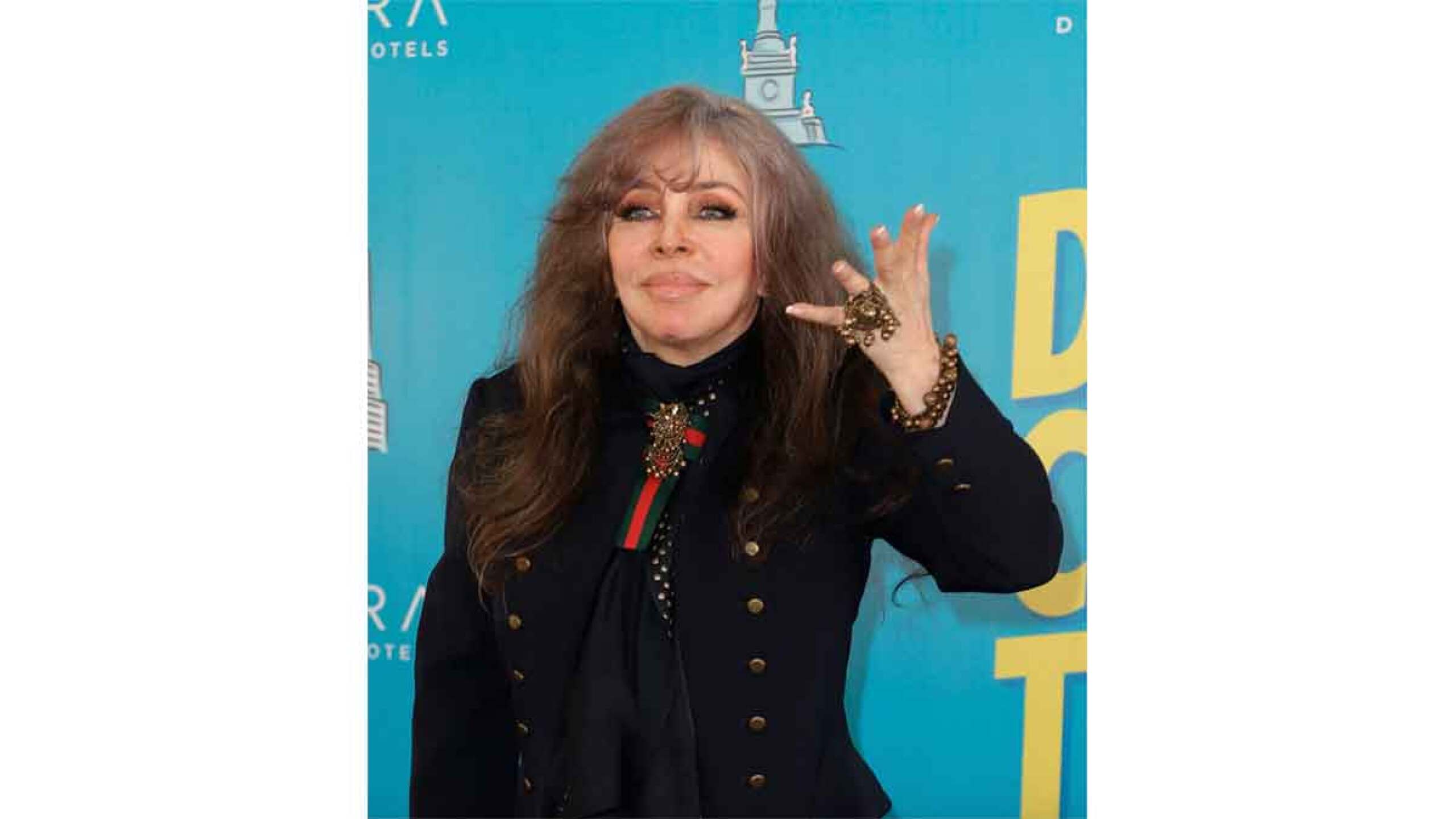 La actriz mexicana disfrutó de su nieta hija de Cristian Castro