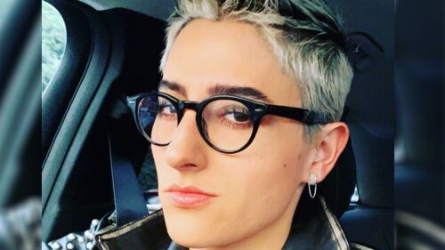 La conductora subió una imagen con nuevo cambio de look y desató un sinfín de comentarios.