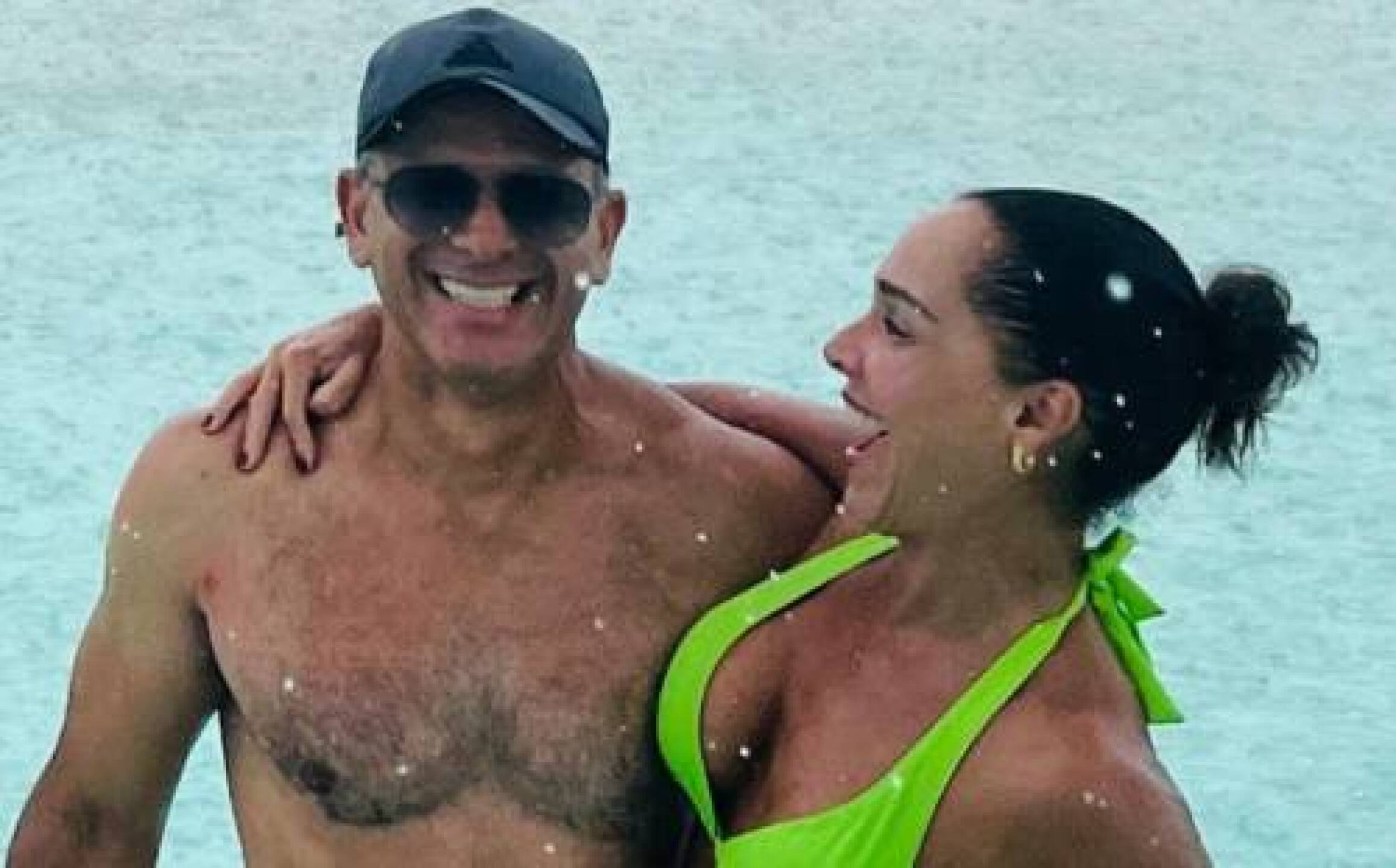 Novio Sharis es casado