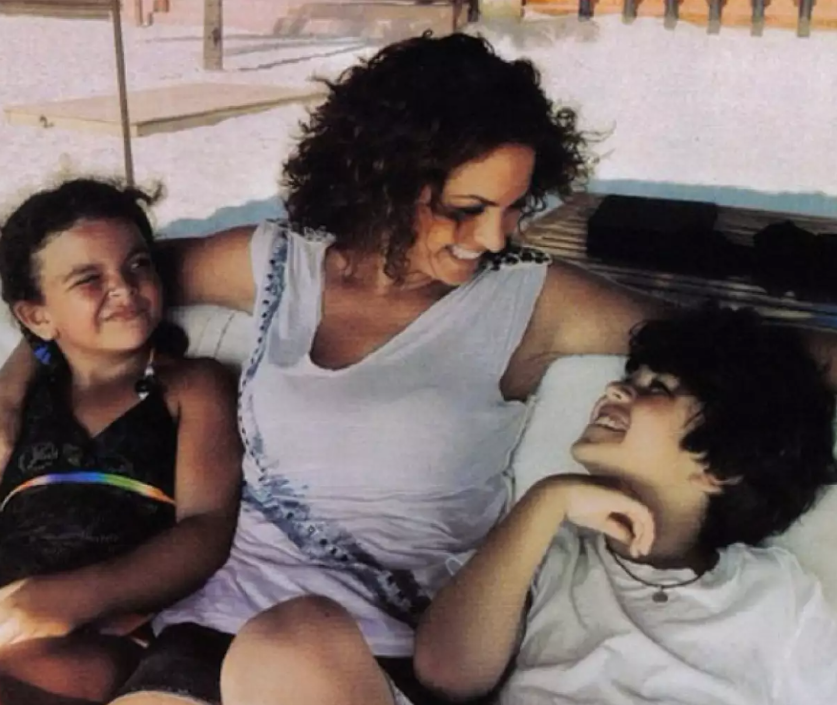 Lucero y sus hijos chiquitos