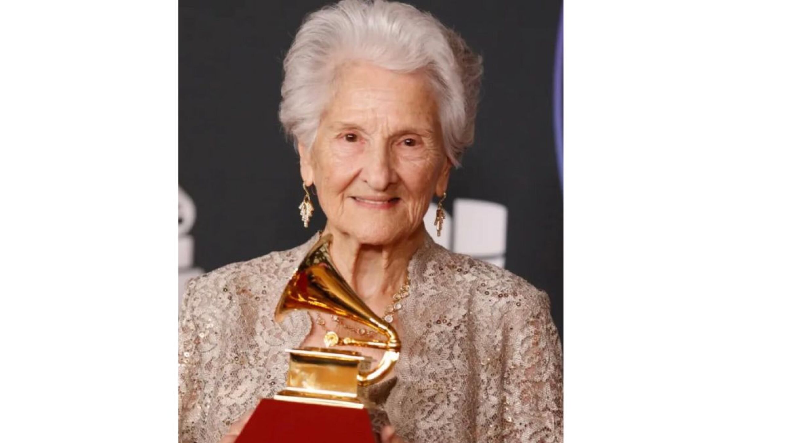 Muere Angela Alvarez a los 97 años