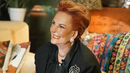 A sus 78 años, Talina Fernández abre Tinder
