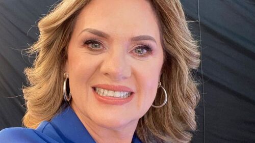 Erika Buenfil hace Tik Tok con su hermana y piensan que es su gemela