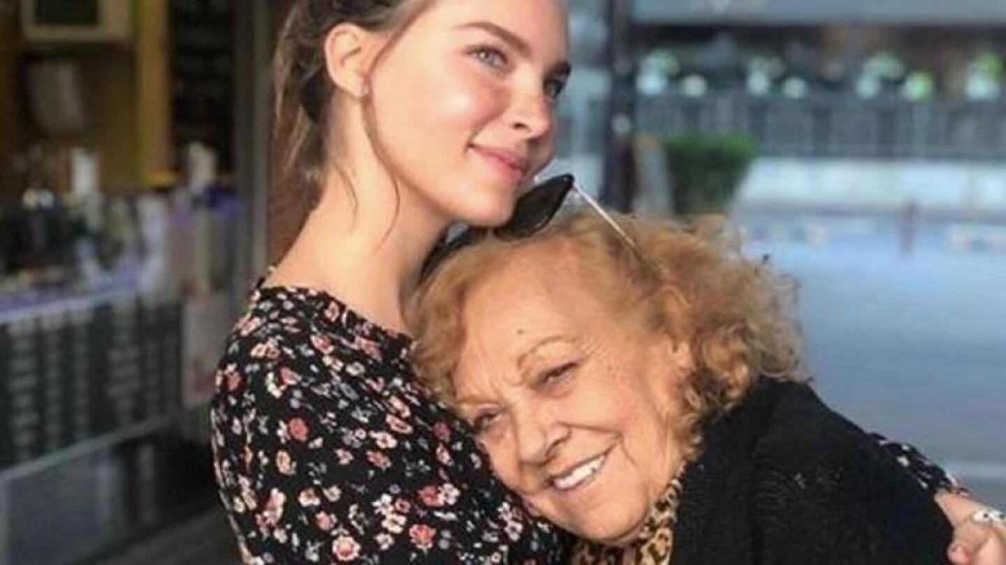 Belinda recordó a su abuela a casi dos años de su partida