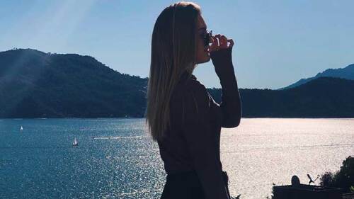 La hija de Alicia Villarreal luce muy seductora.