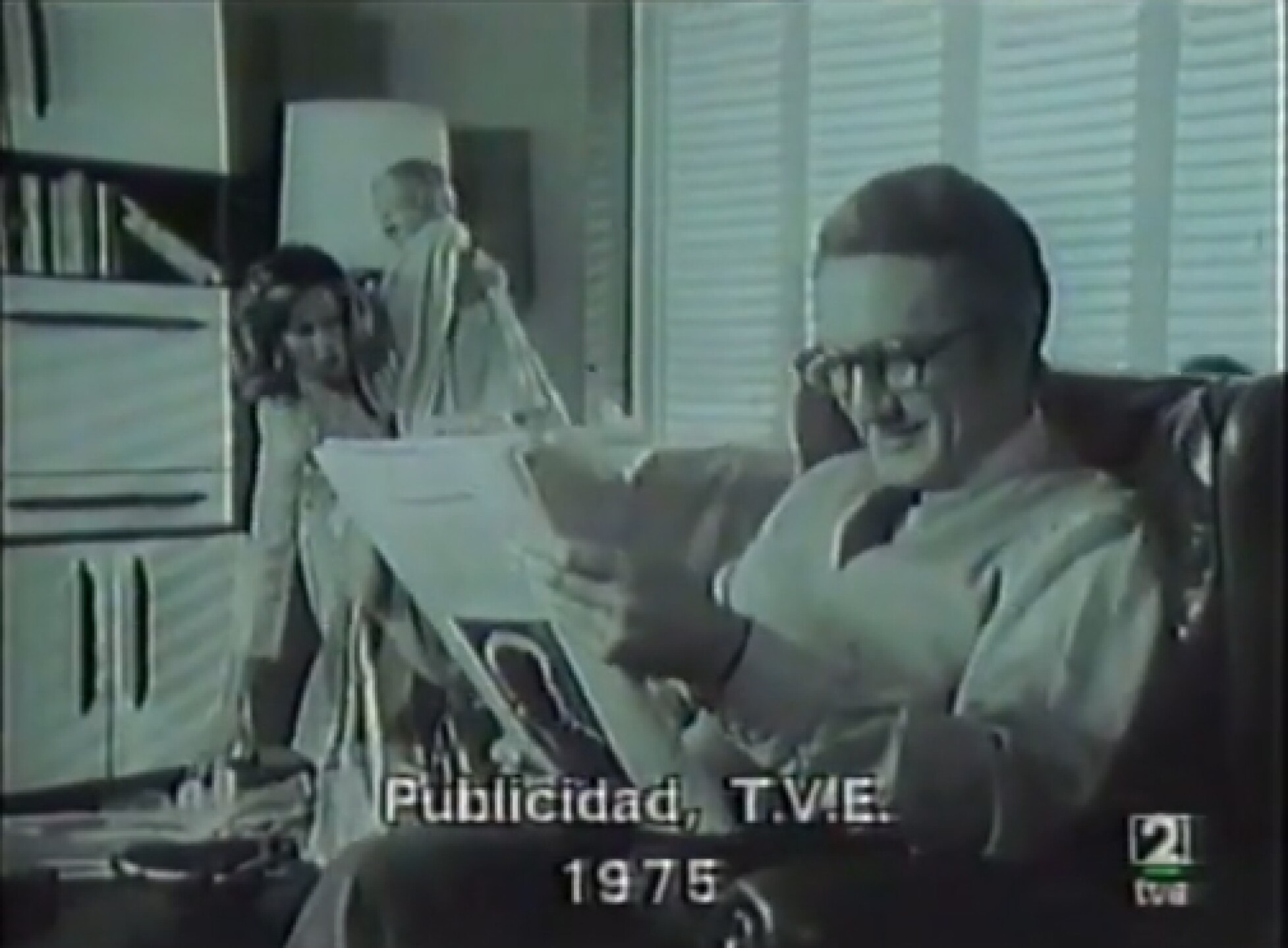 Usuarios de Tik Tok rechazan comercial de lavadoras