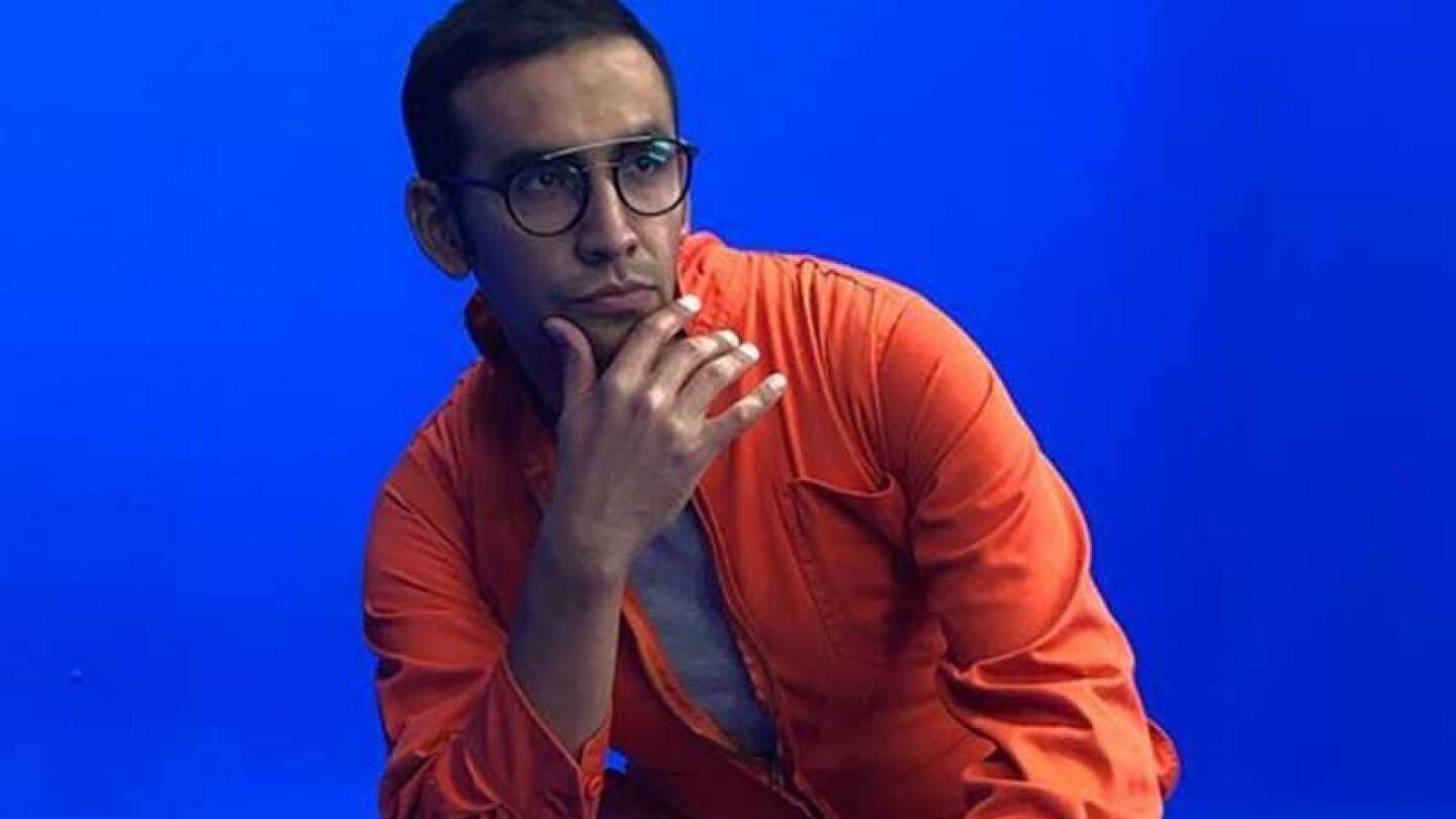 El Capi Pérez promociona su nueva marca de ropa.