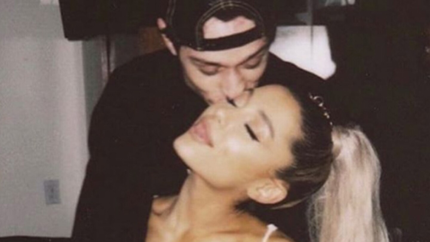 Pete Davidson confirma compromiso con Ariana Grande