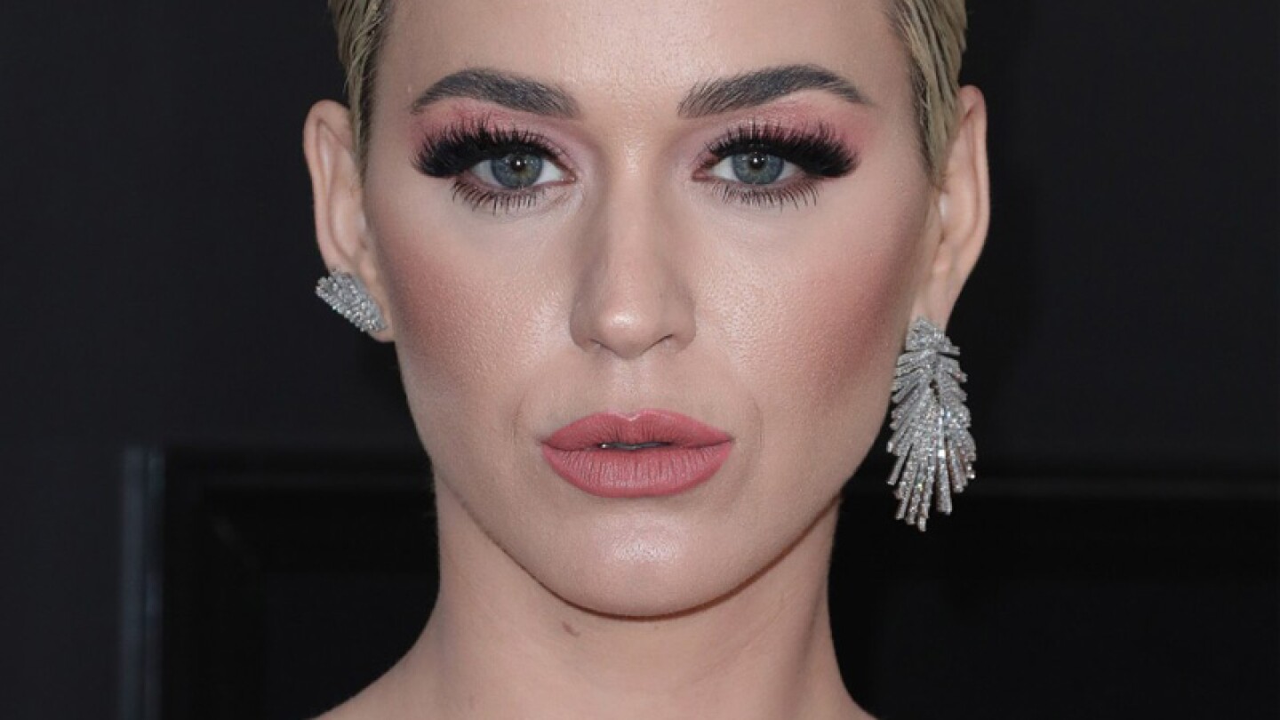 Condenan a Katy Perry por plagio de ‘Dark horse’