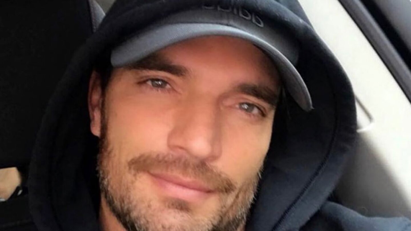 Julián Gil y Marjorie siguen en pleito por la custodia de su bebé; no podrá verlo en meses.