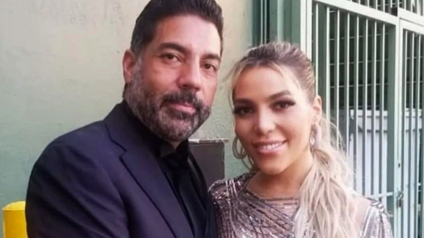 Pablo Moctezuma y su hija Frida Sofía