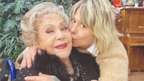 Alejandra Guzmán y Silvia Pinal luto