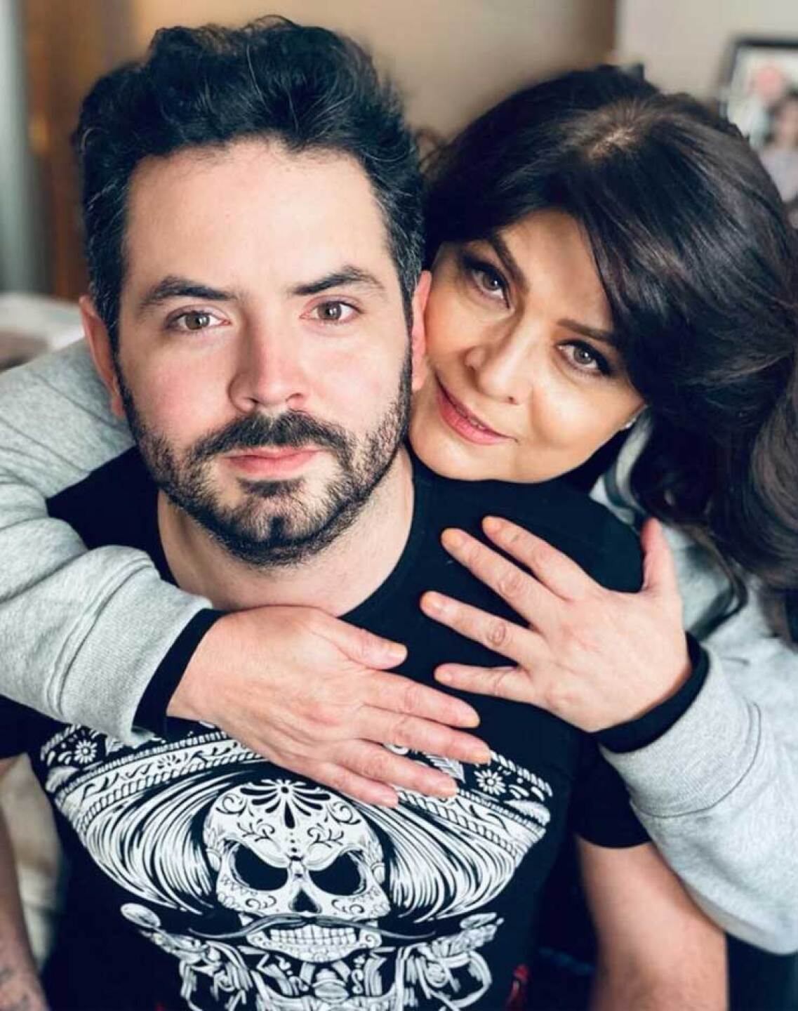 José Eduardo siempre está en comunicación con su mamá