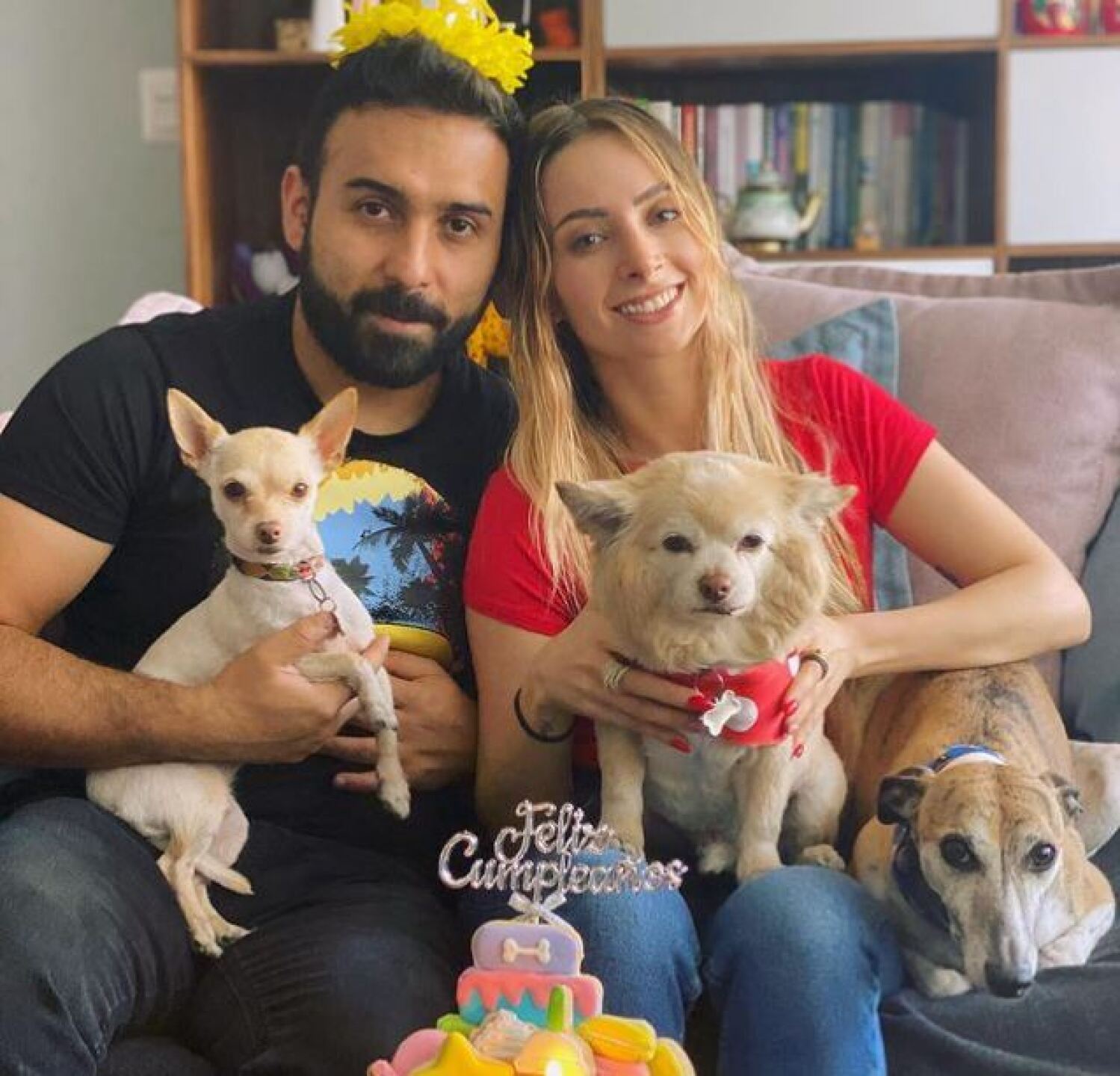 YosStop anuncia el nombre que tendrá su bebé; llevará primero su apellido