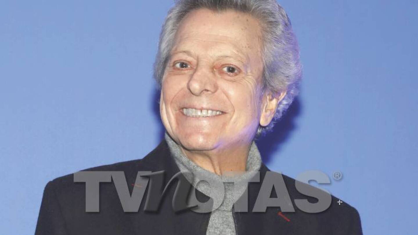 Ex de César Bono al pendiente de su salud