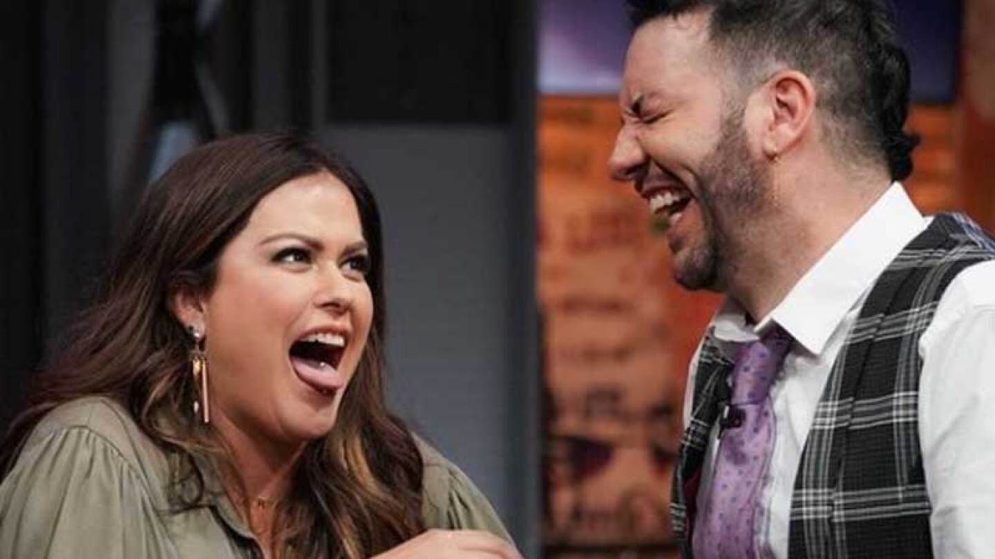 Mariana Echeverría, Mariazel, Sara Corrales y Faisy se perforan