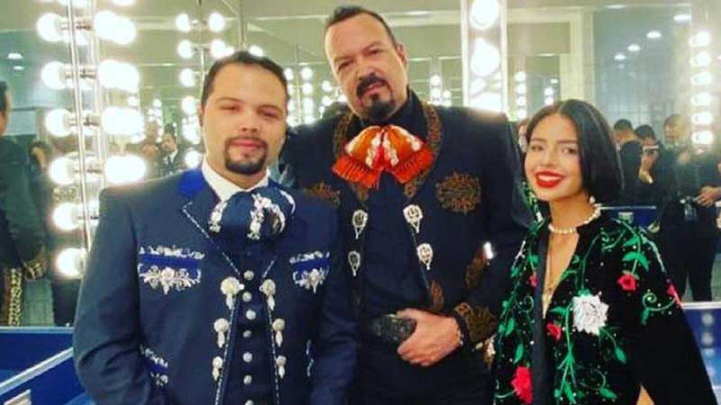 Pepe Aguilar viaje en familia Europa