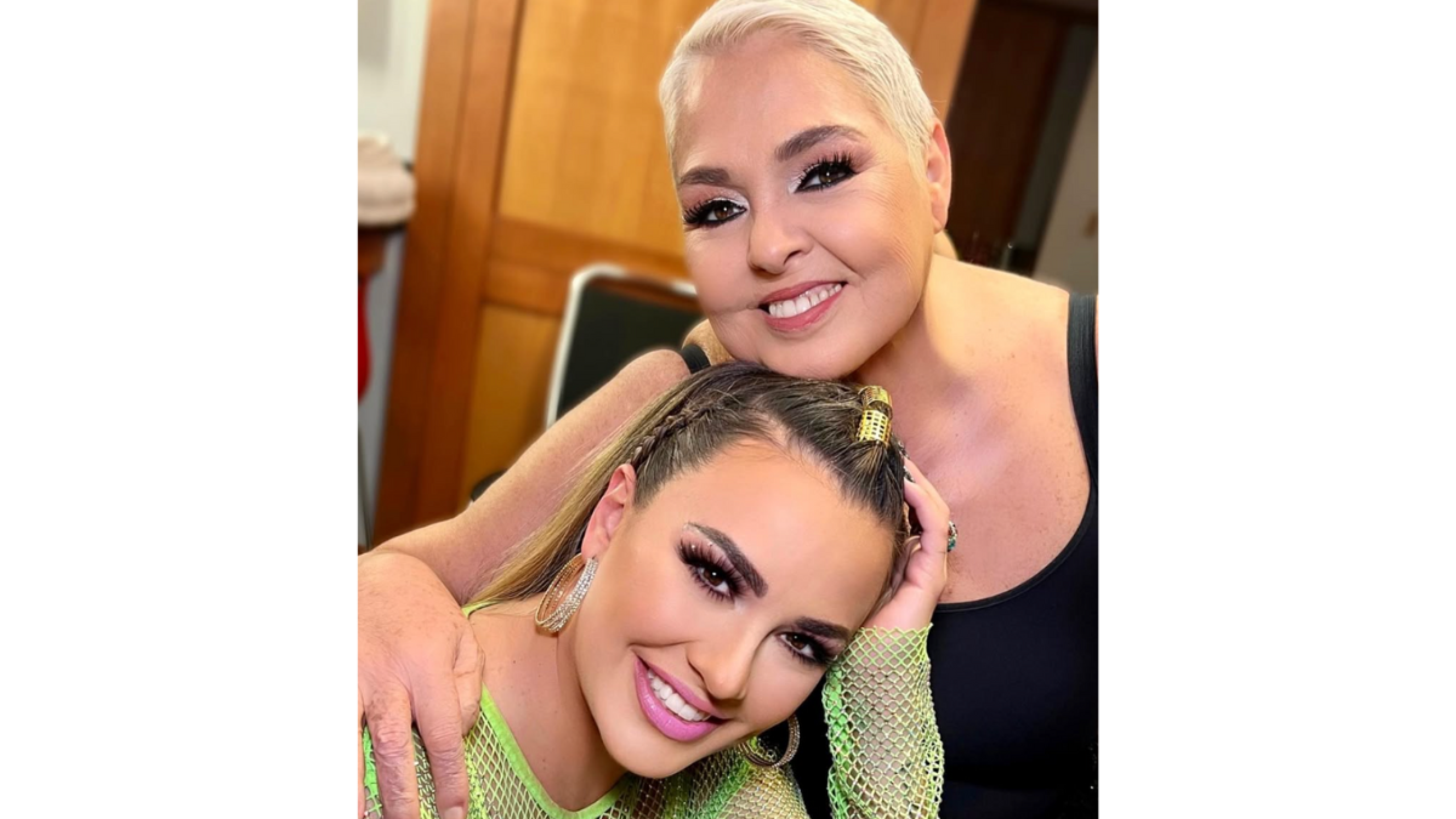 Lupita D'Alessio es hospitalizada