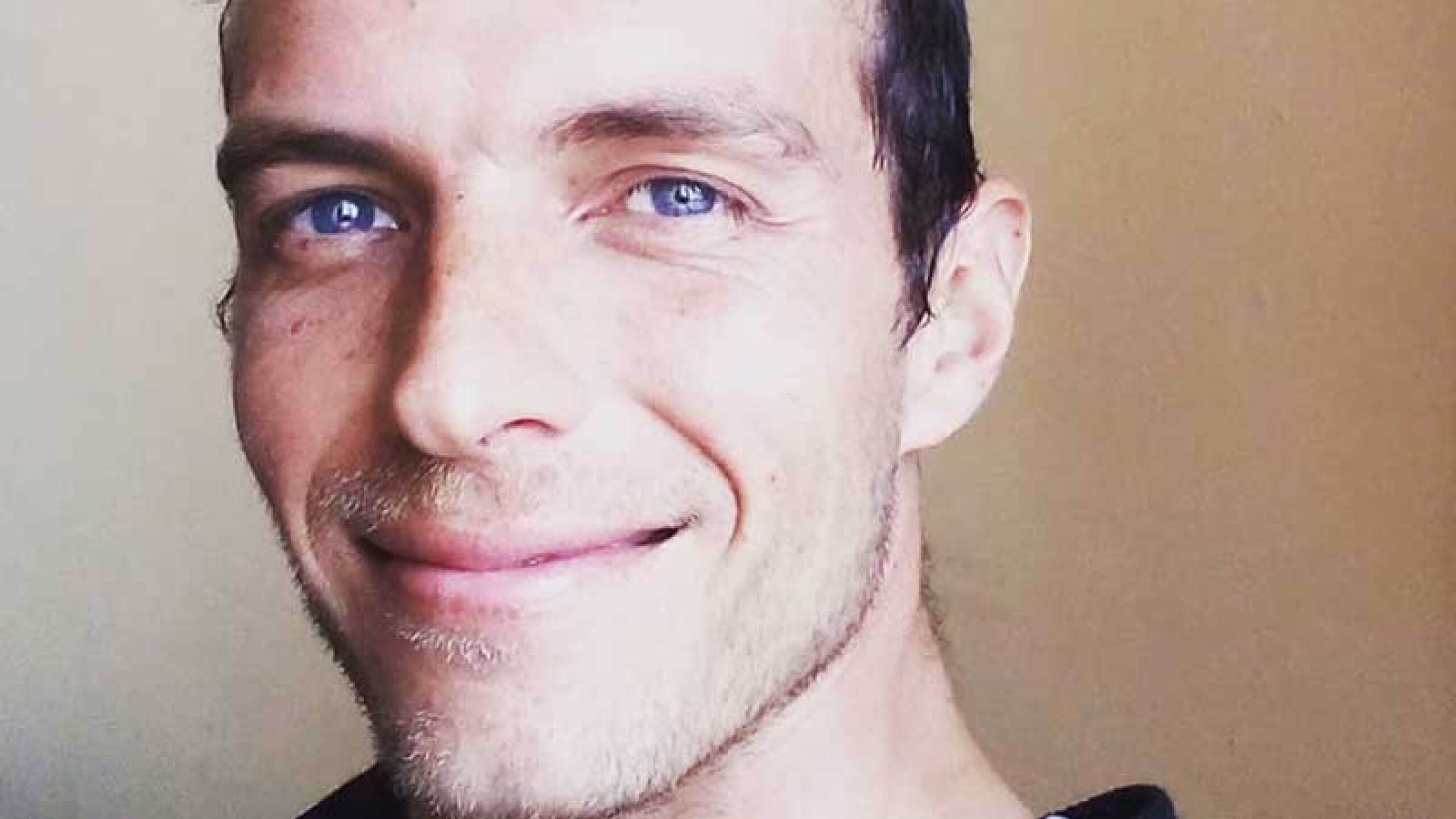 Camilo Blanes es hospitalizado