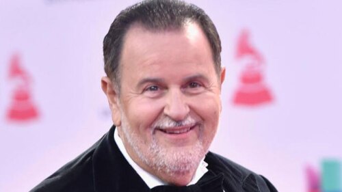 Raúl Molina hace pillow challenge