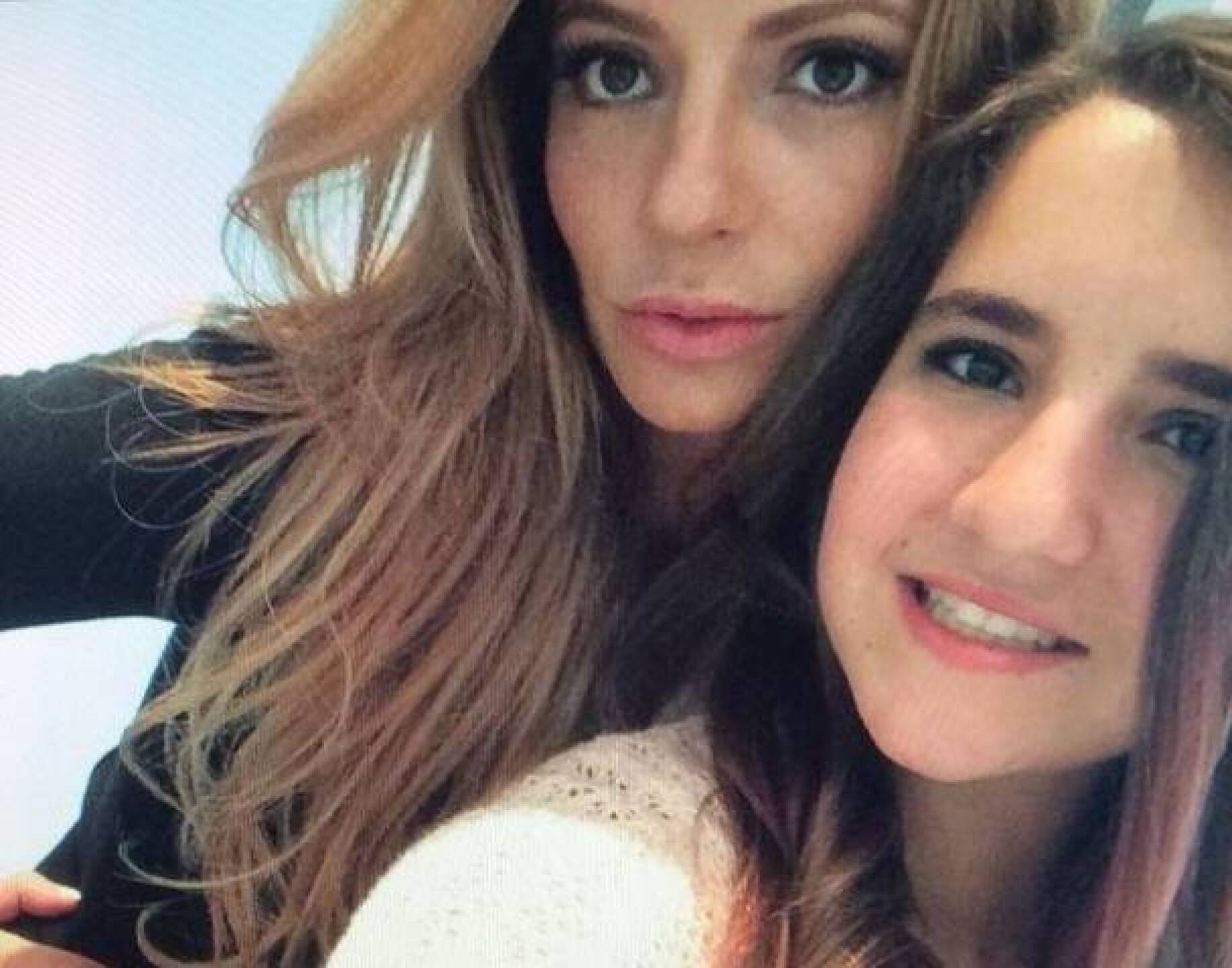 Cecili Galliano y su hija.