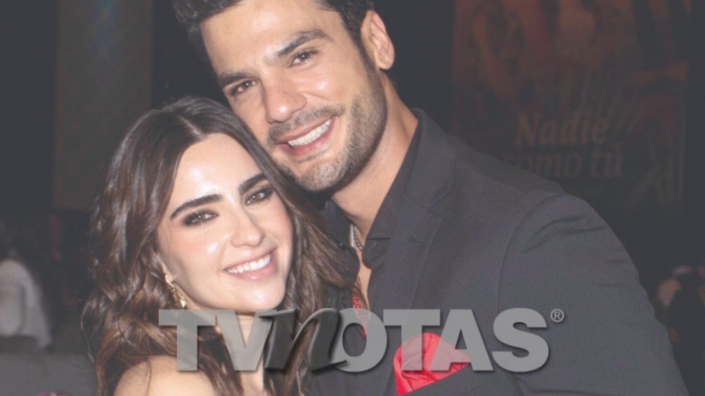 Ramsés Alemán y Fernanda Urdadilleta