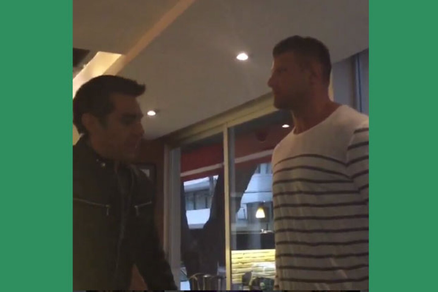 Adrián Uribe y Marco Corleone por poco se enfrentan en un restaurante.