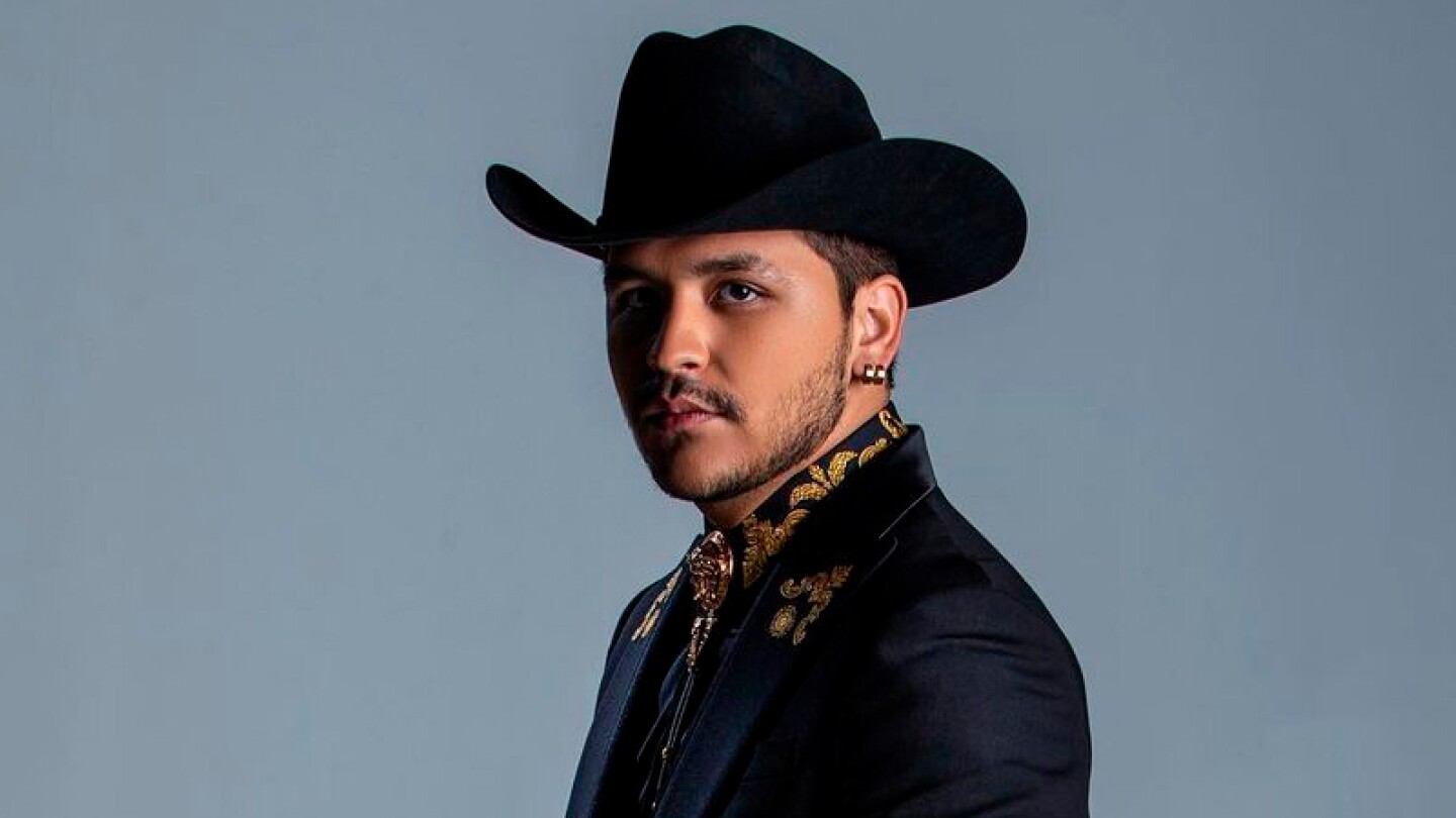 Christian Nodal se presenta en Juzgado de la CDMX, luego de su exitoso concierto en el Foro Sol