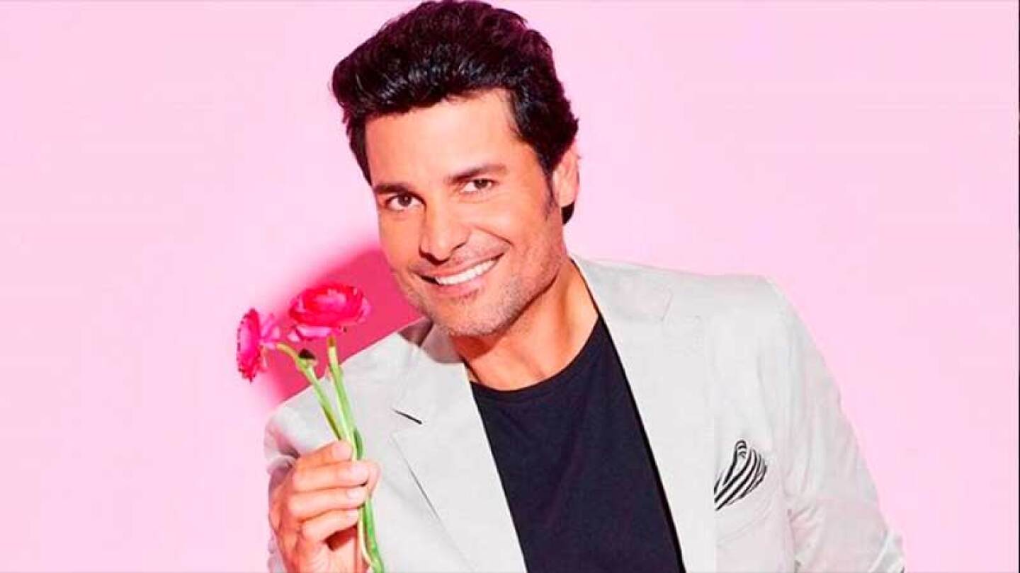 Internautas felicitan a Chayanne con memes