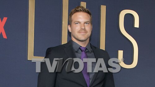 León Peraza nos cuenta que disfruta mucho ser papá