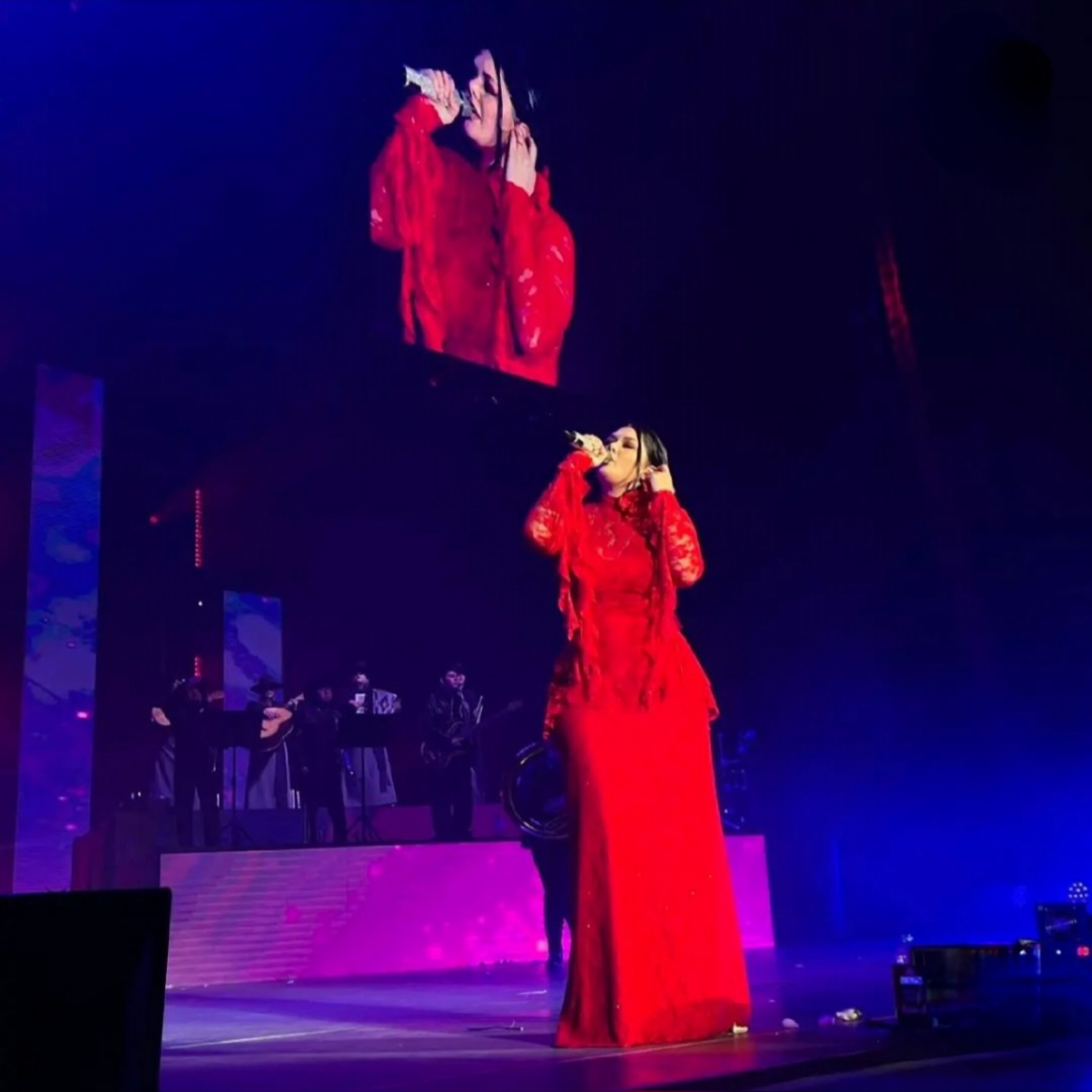 Yuridia en el Auditorio Nacional con lleno total y una sorpresa; así se ...