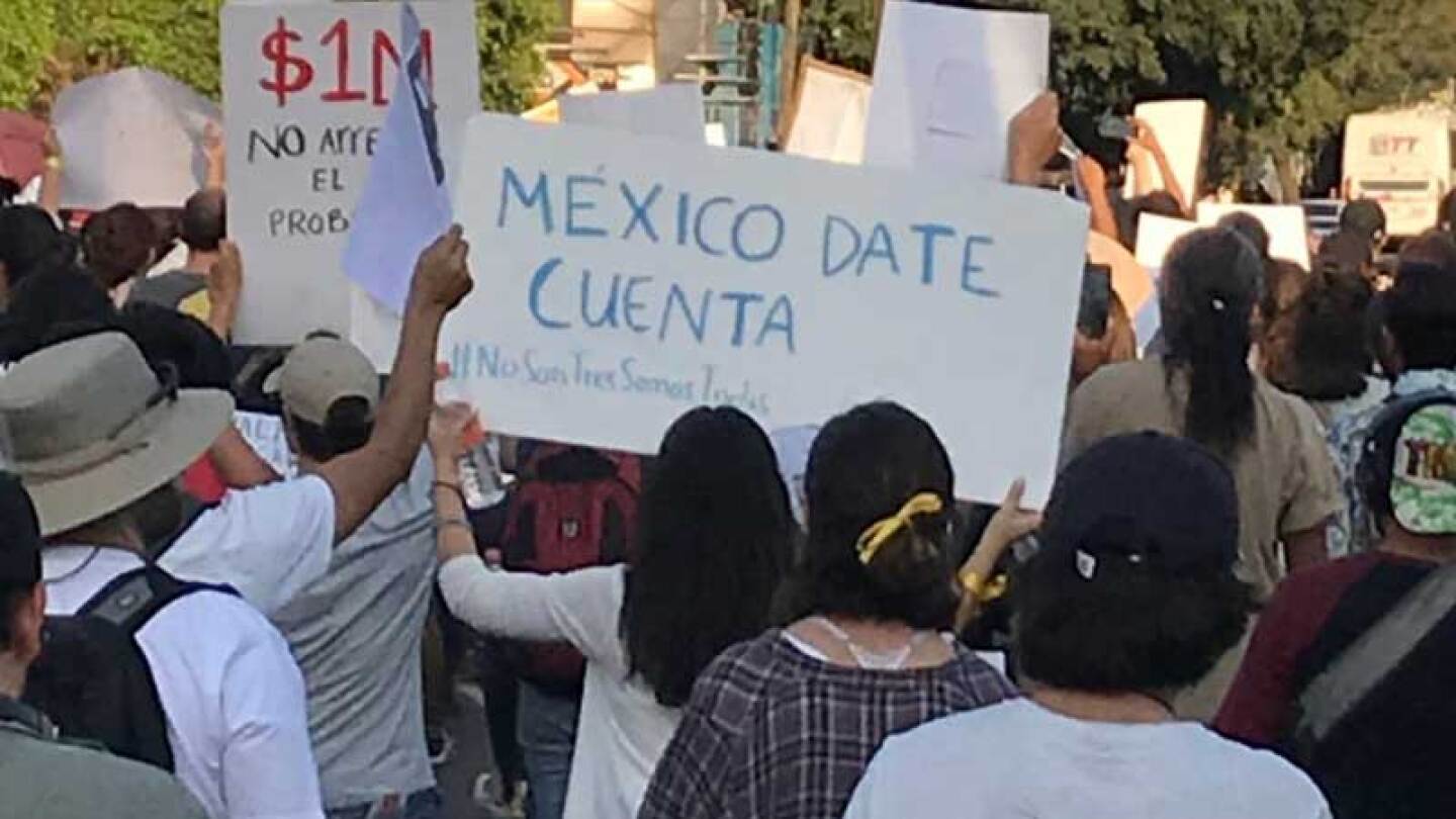 Familiares esperan que pronto den con el paradero de los jóvenes.