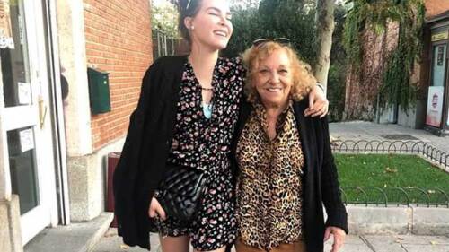 Belinda confiesa que aún no supera la muerte de su abuelita.