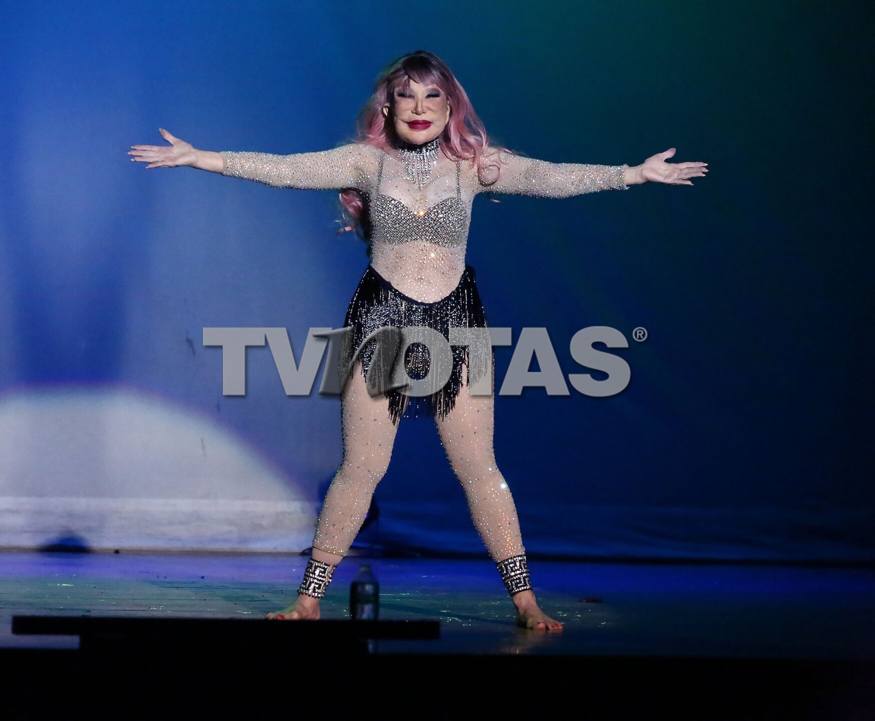 Lya May Delirio Tropical