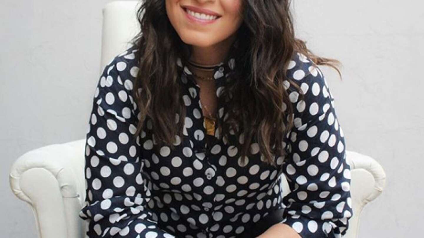 Conductora de TV Azteca va a Televisa para apoyar a su esposo