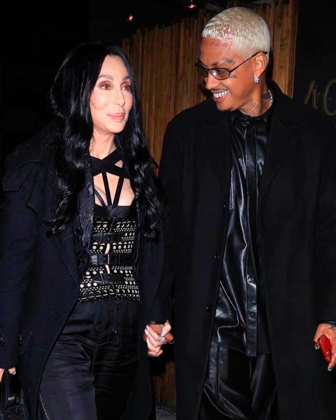 Cher y Alexander se llevan 40 años de diferencia