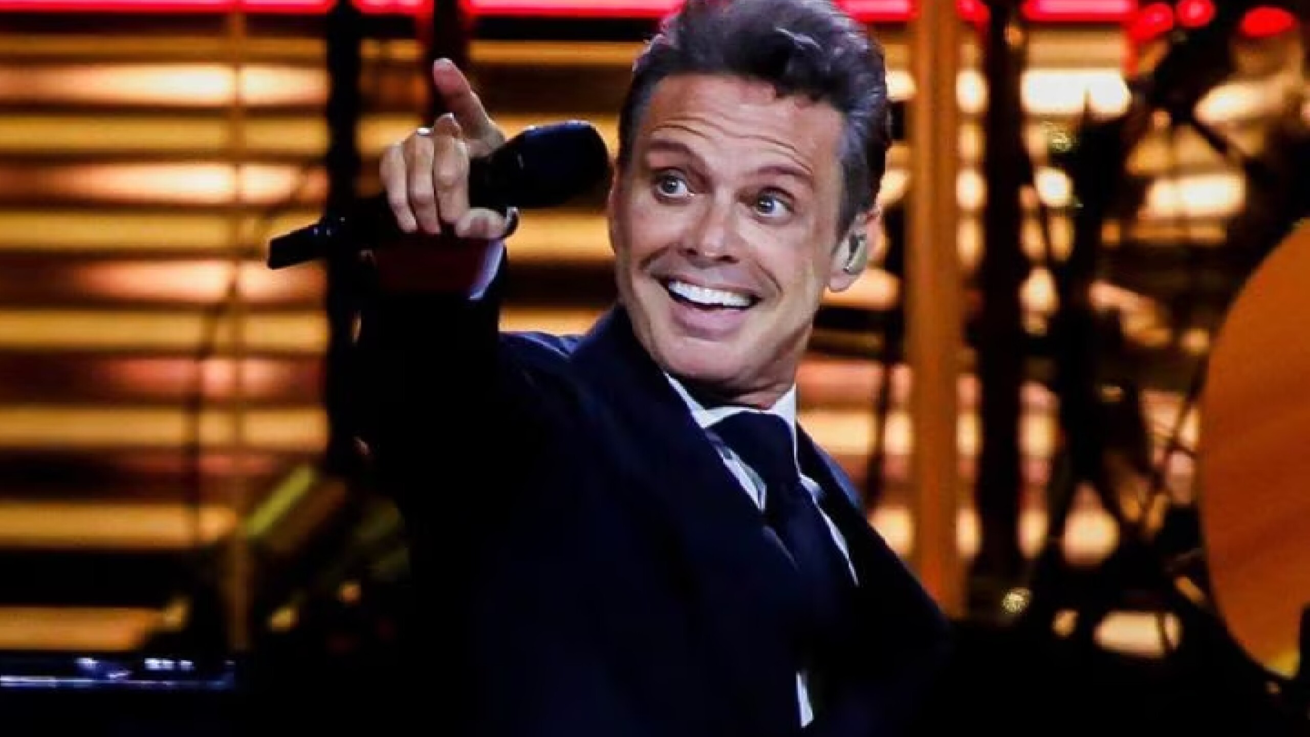 Luis Miguel en concierto gira 2023