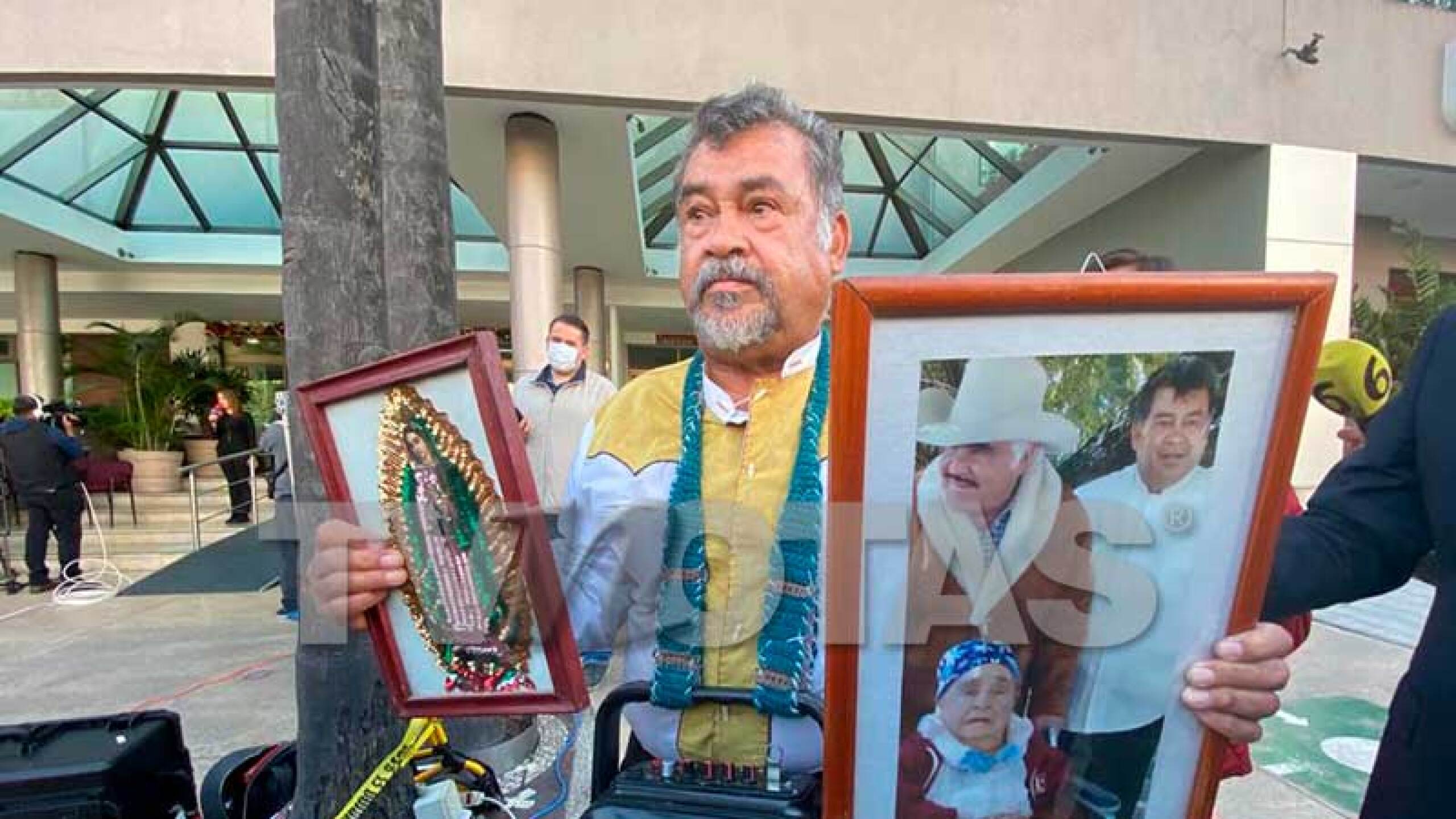 Fanáticos se dieron cita para despedirse del Charro