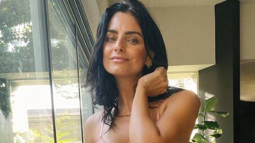 Aislinn Derbez es soltera