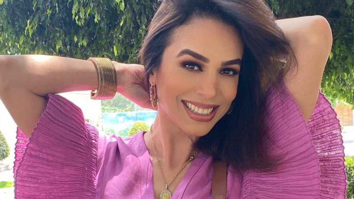 Biby Gaytán con nuevo look revive sus tiempos en la pantalla chica