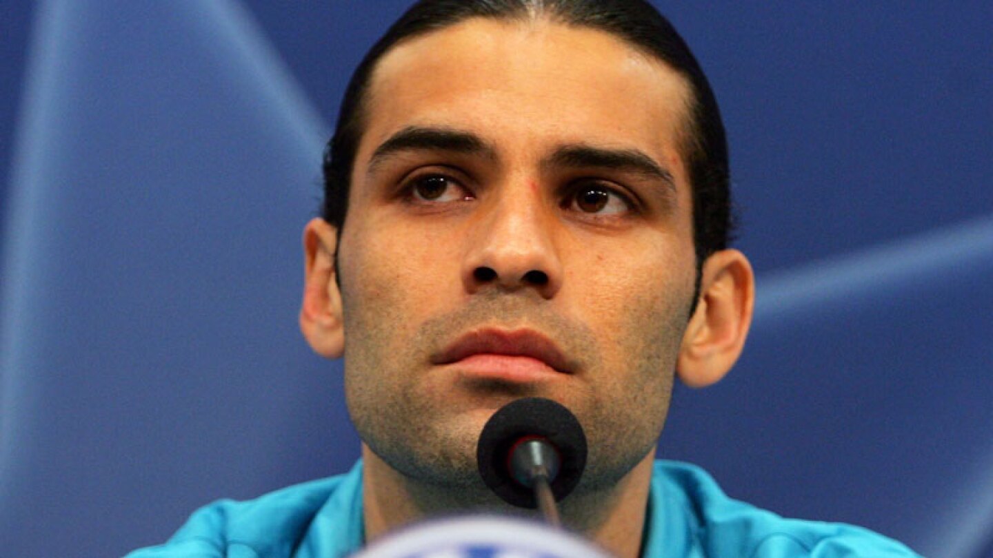 Suspenden varias redes sociales de Rafa Márquez