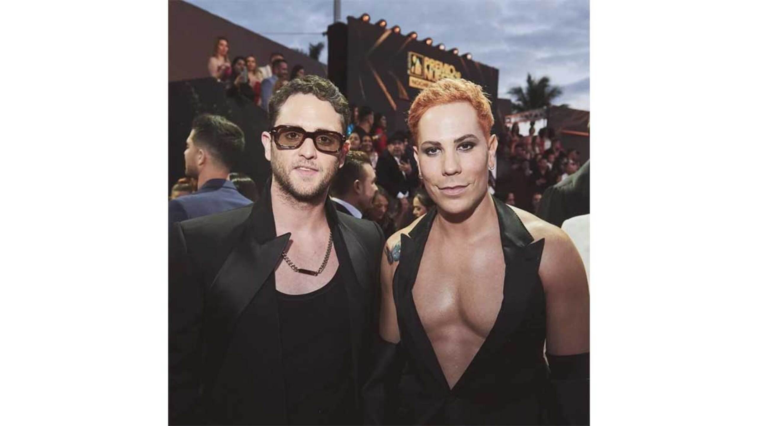 Christian y Christopher de RBD en Premio lo nuestro alfombra roja