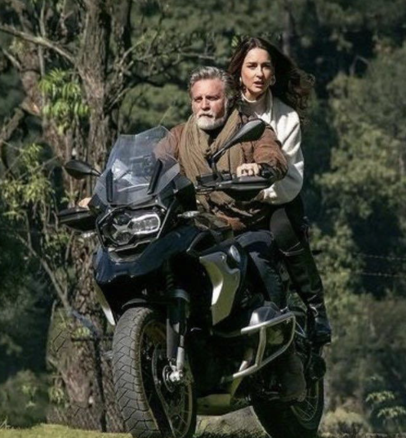 Juan Soler y Susana González Tu vida es mi vida