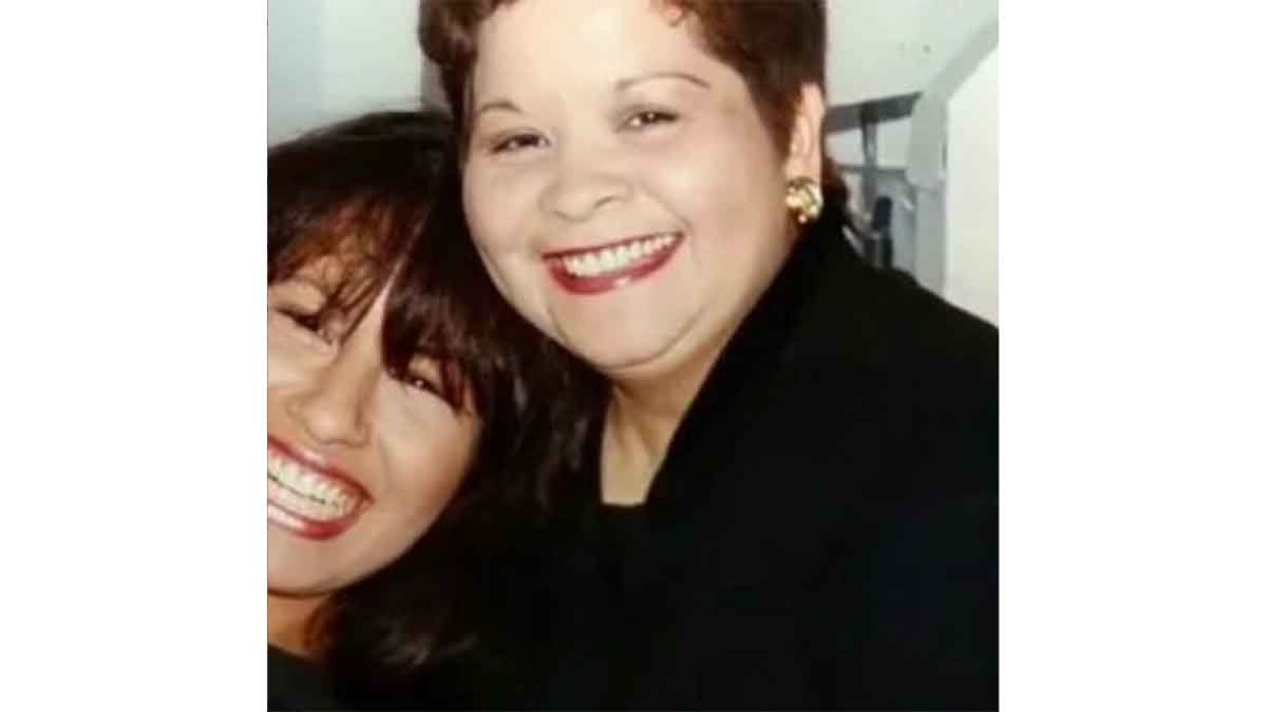 Yolanda Saldívar y Selena Quintanilla