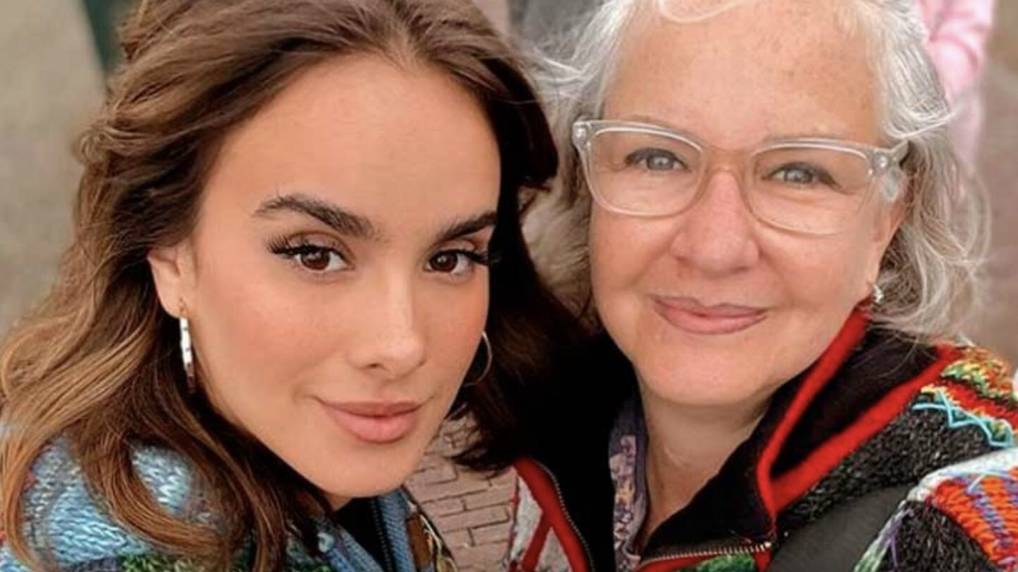 Gala Montes y su mamá