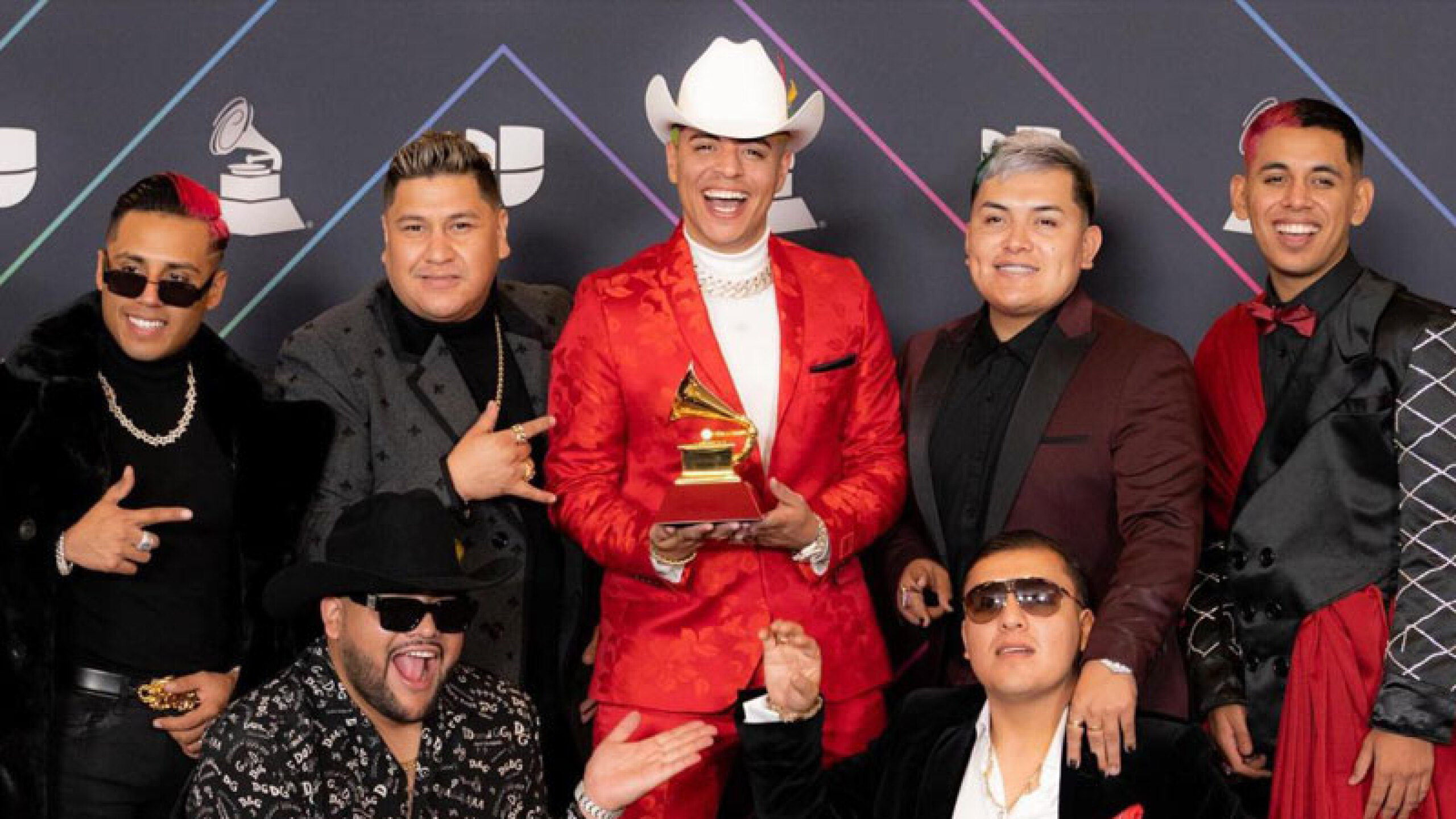 Grupo Firme