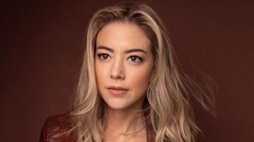 Hijo de Fernanda Castillo da sus primeros pasos